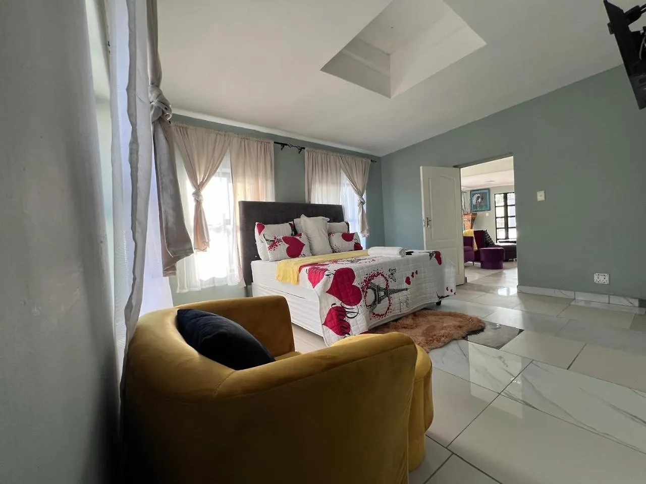 Forchutec Guest House Sunset Beach Cape Town